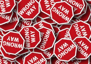 découvrez les erreurs courantes en décoration et apprenez à les éviter pour transformer votre intérieur en un espace harmonieux et stylé. améliorez votre décor avec nos conseils pratiques et astuces.